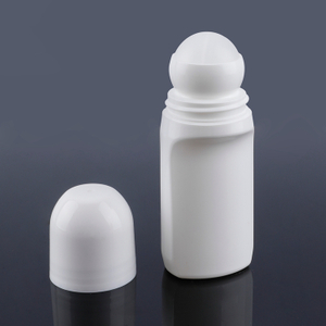Alta qualidade ecológica pequena capacidade logotipo personalizado biodegradável 50 ml diâmetro da bola 25,4 mm material fosco personalizado vazio recarregável rolo em rolo de plástico em frasco de desodorante