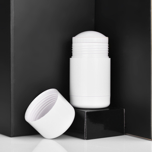 Materiali personalizzati Buona qualità Alla moda Colorato Smerigliato Riutilizzabile Girevole Vuoto Sostituibile 30g 50g Plastica ABS PP Deodorante Stick Imballaggio Opaco