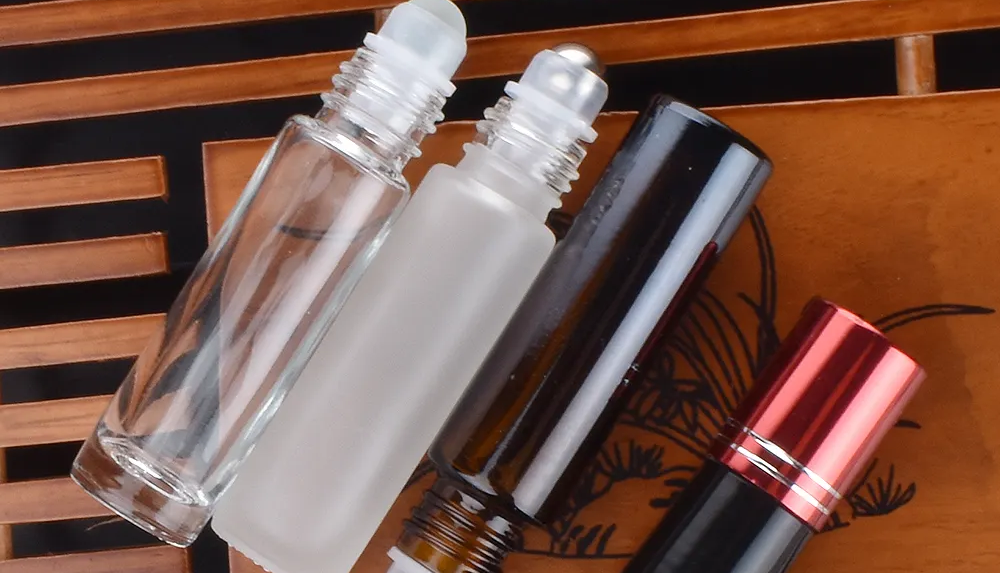 As vantagens dos frascos roll-on para produtos antienvelhecimento
