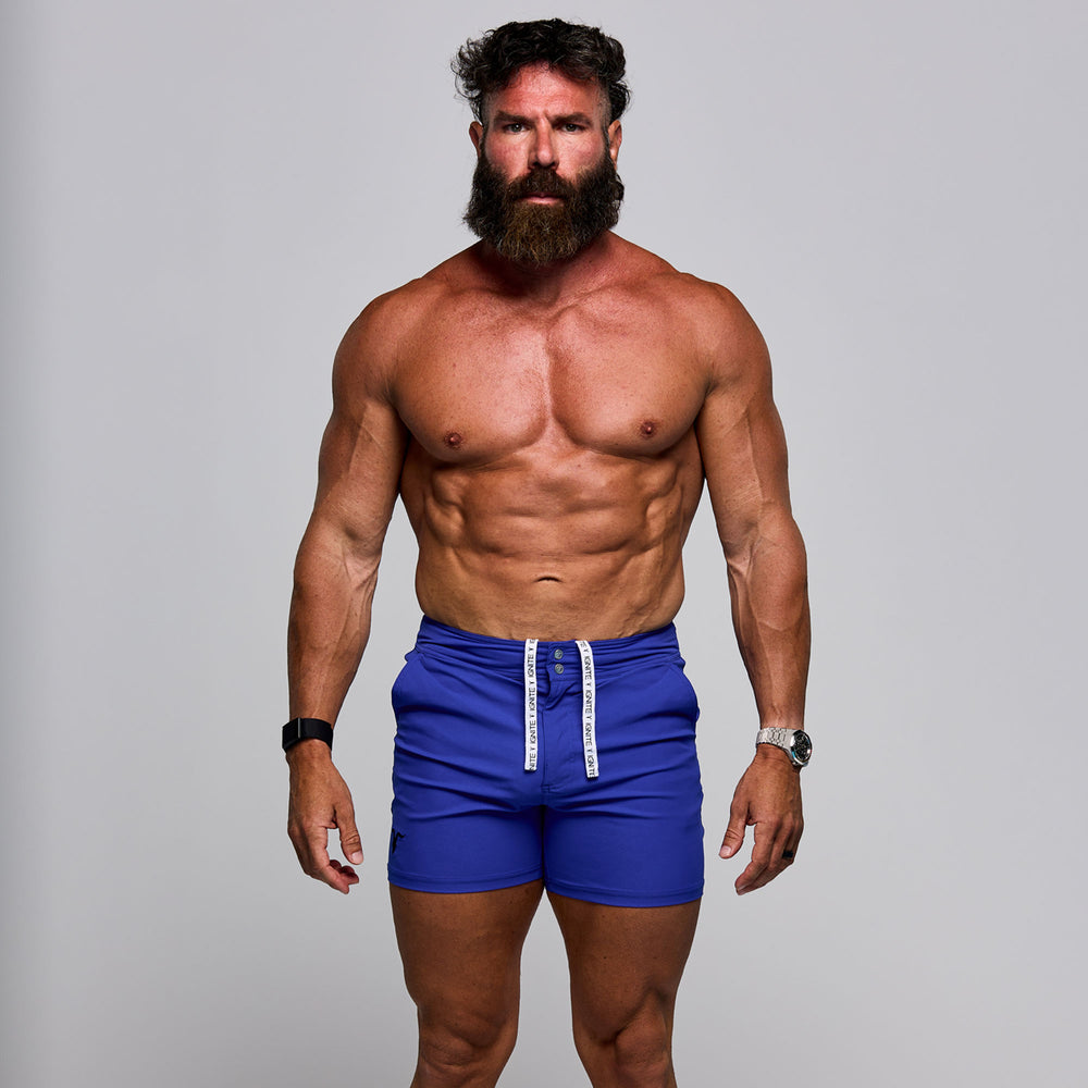 Quem &eacute; o dono da roupa de banho Ignite?