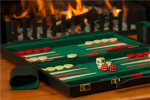 91-2-personalised backgammon sets