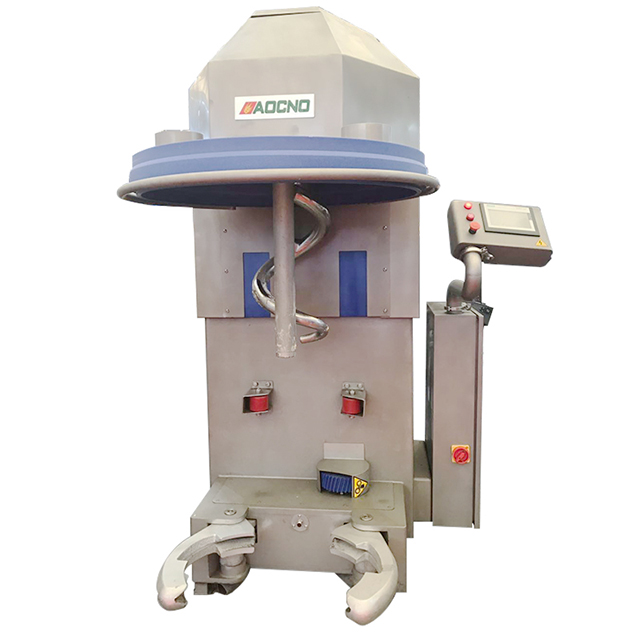 Automatic tilting dough mixer