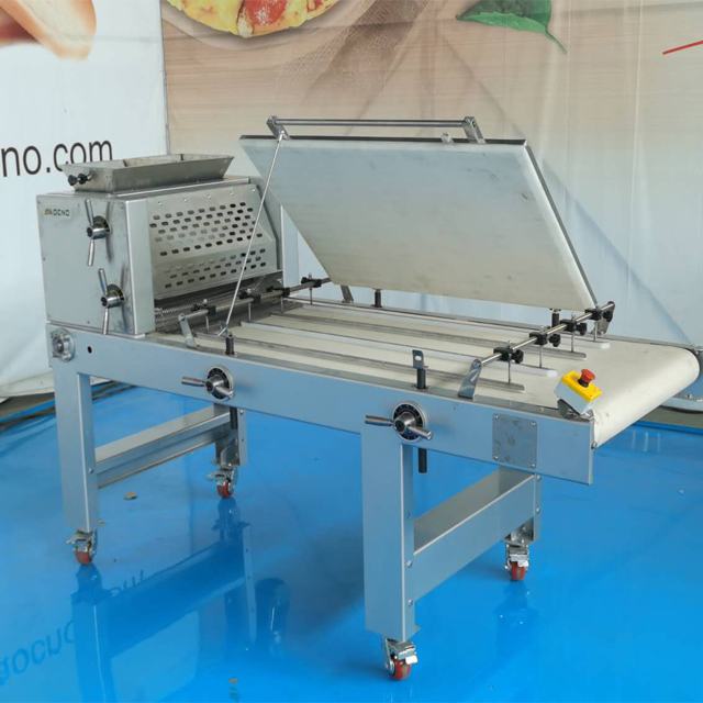 High Speed Toast Moulder