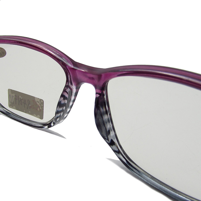 The latest purple lady's photochromic reading glasses
