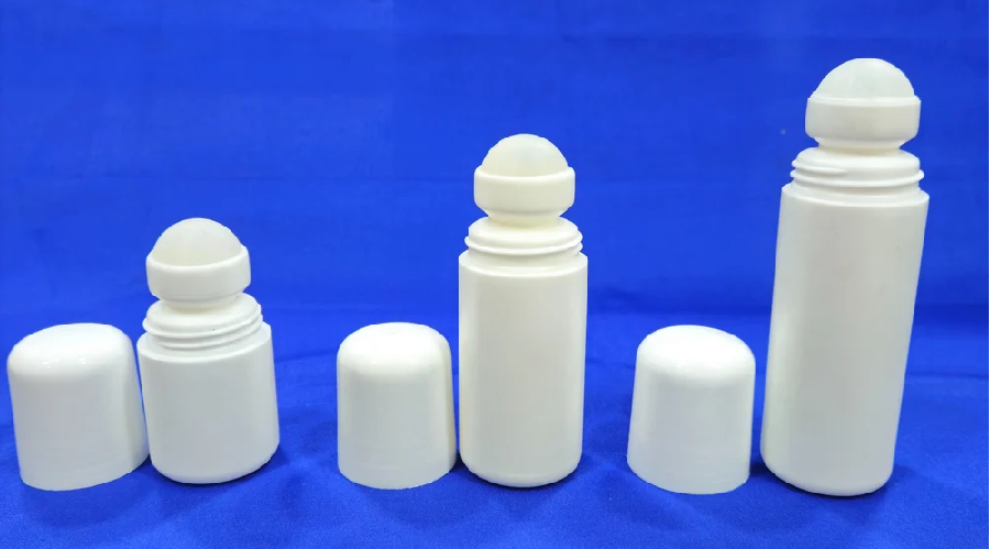L'importance de l'emballage des produits dans l'utilisation des bouteilles roll-on pour les produits de beauté et de soins personnels