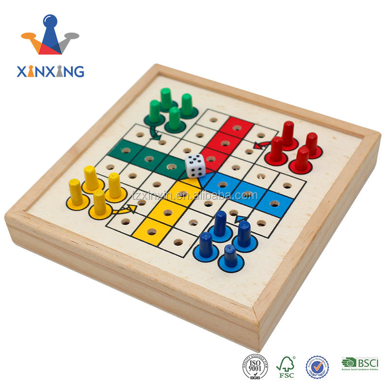 Mini Travel Indoor wooden game Ludo board game for promotion gift Chinese flying chess set。