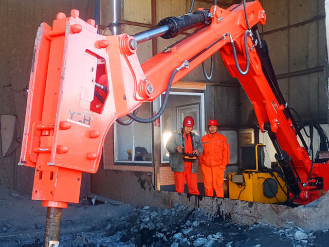 ROCKBREAKER SYSTEM ระบบร็อคเบรกเกอร์