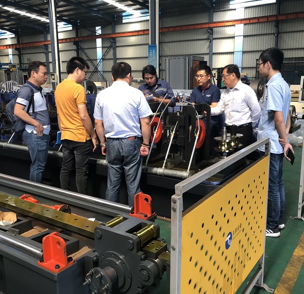 Thai customers are welcome to visit our factory