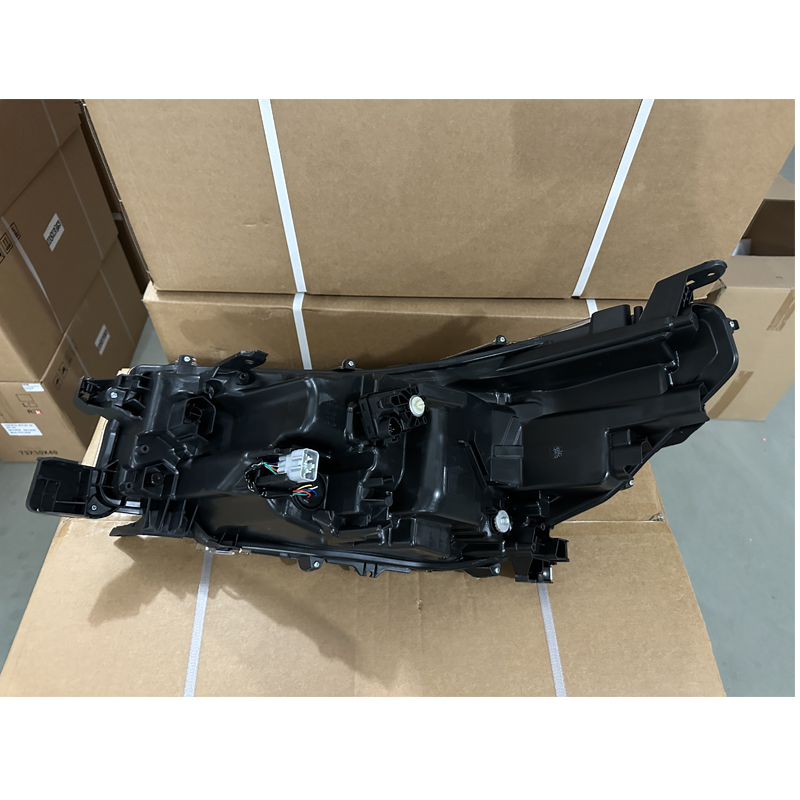 Lampu Depan LED Toyota Hilux Rocco 2020
