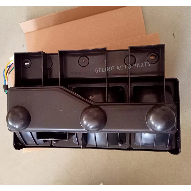 ไฟท้ายสำหรับ Isuzu 100p Nkr