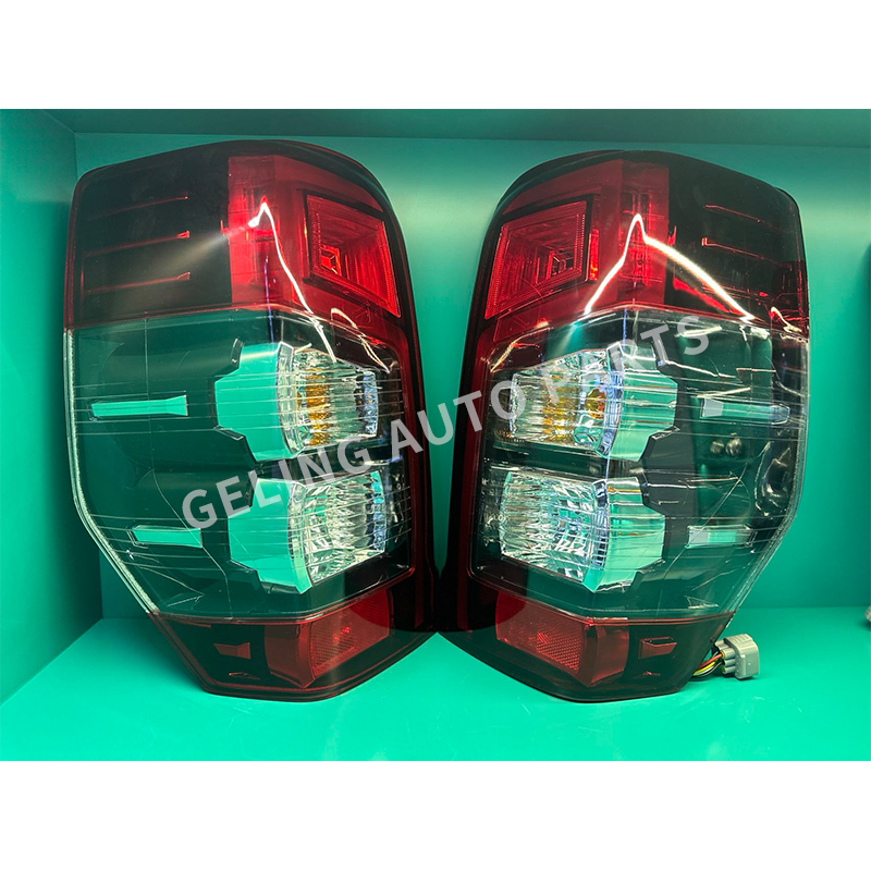 Lampada di coda a LED per Mitsubishi Triton L200 2019