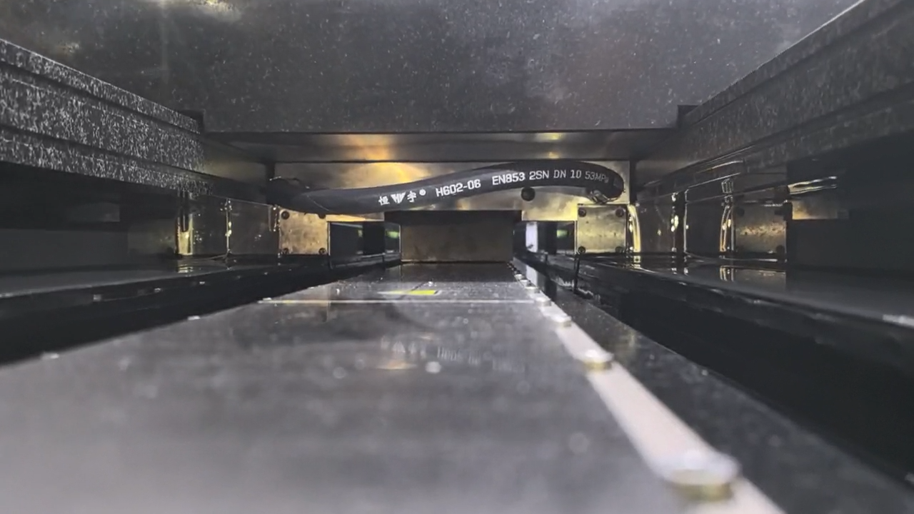 hydrostatic slider