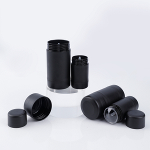 Etichetta personalizzata Rifornimento di fabbrica Portatile Ricaricabile Girevole Sostituibile Vuoto Plastica PP Materia Frosted Multiuso Antitraspirante Twist Up Eco Friendly Deodorante Stick