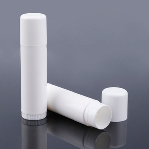 Venta al por mayor Etiqueta privada Logotipo personalizado Impresión personalizada Biodegradable Simplicidad Forma redonda Escribir Plástico Mini 15g Desodorante en barra vacío
