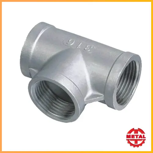 Stainless steel threaded pipe fitting