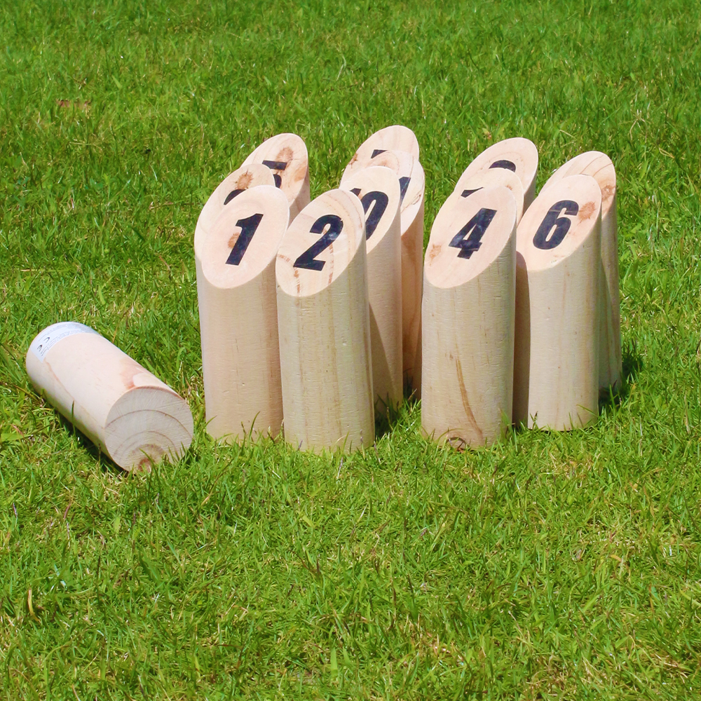 Numbered Block Toss Game Wooden Bowling Throwing Game Set with Scoreboard Carrying Bag Giant Outdoor Backyard Lawn for Family