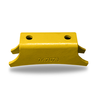 7K7071 COMPACTOR Caterpillar Pedestals 