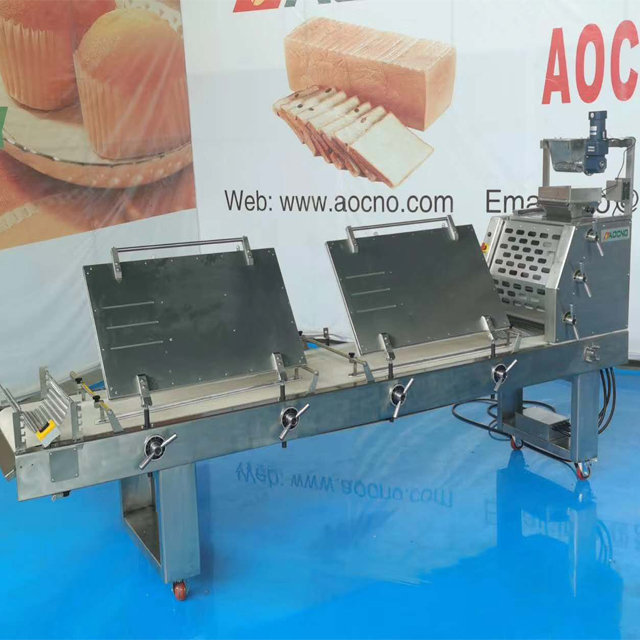 High Speed Toast Moulder