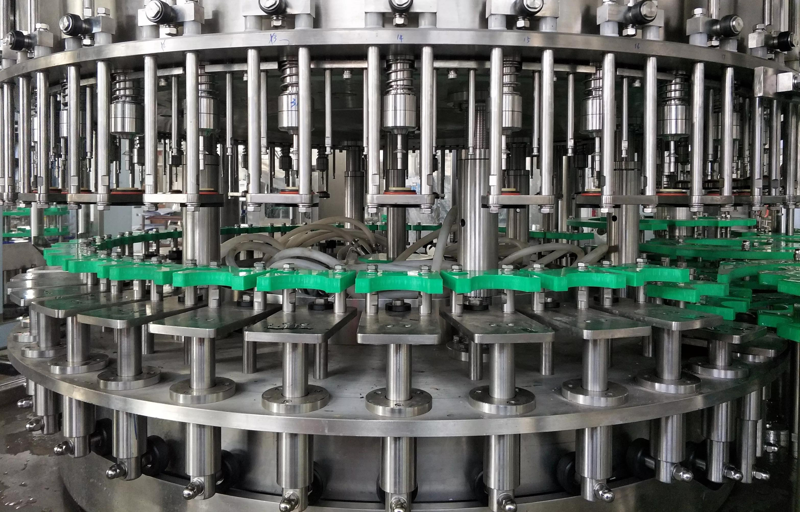 Olajpalackoz&oacute; g&eacute;p-t&ouml;ltő r&eacute;sz