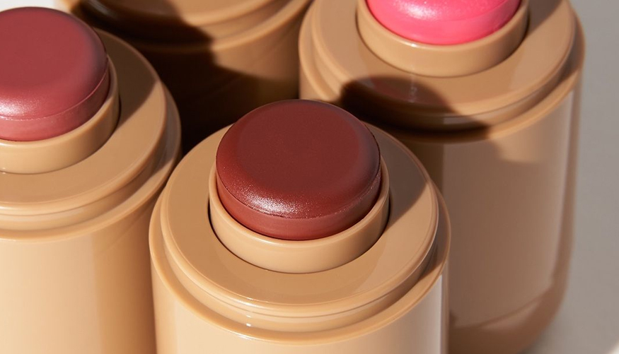 Embalaje BEYAQI Blush Hecho De Materiales 100% Reciclados