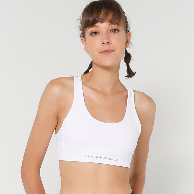 Suti&atilde; esportivo de algod&atilde;o branco