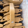 J250 Caterpillar Casting Excavator Cat 312 Cat bucket tiger teeth 1U3252TL