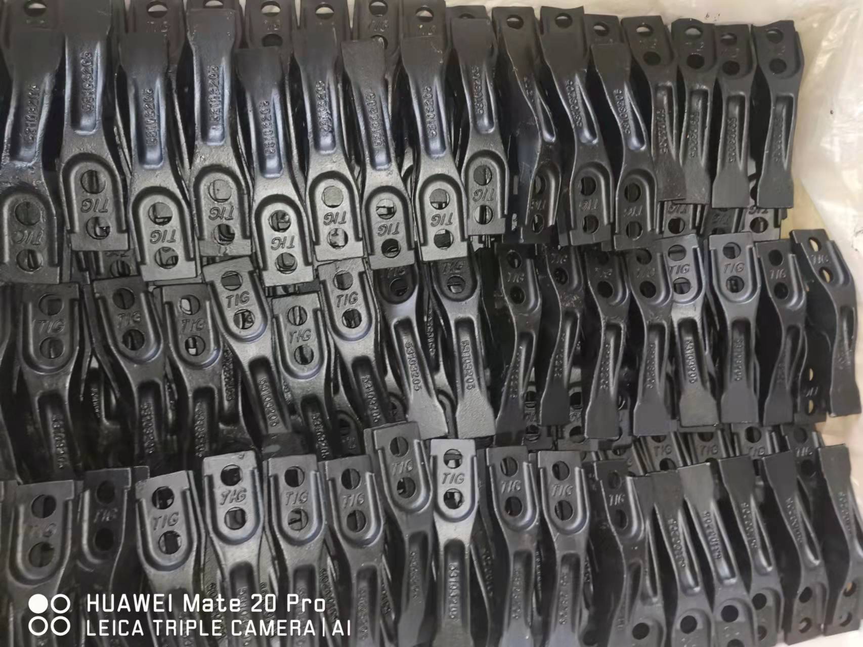 10-3rock chisel bucket teeth