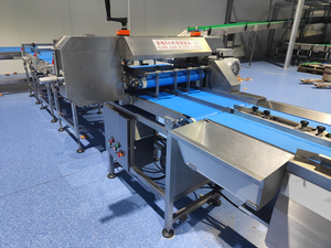 Устройство для нарезки и упаковки гамбургеров