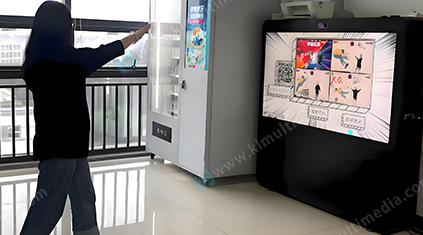 Motion-sensing comic strip shooting