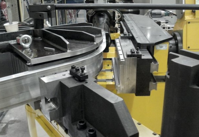 Extrusion Equipment_09 Таҷҳизоти экструзионӣ_09