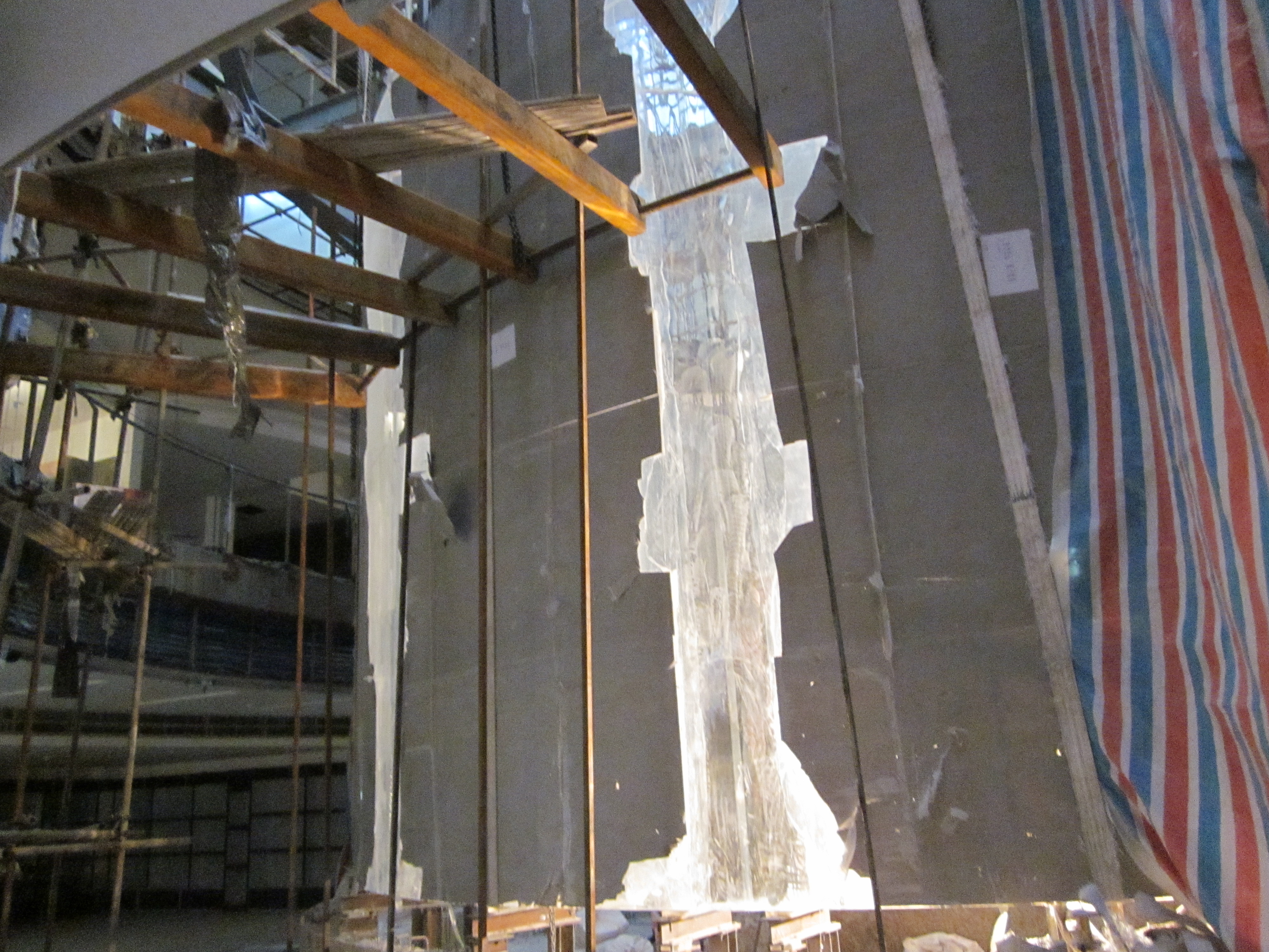 Ακρυλικό κυλινδρικό ενυδρείο - εγκατάσταση