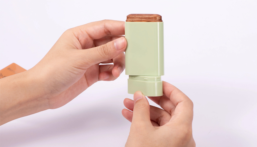 How To Choose The Right Deodorant Roll-On Applicator: Beyaqi's Expert Guide