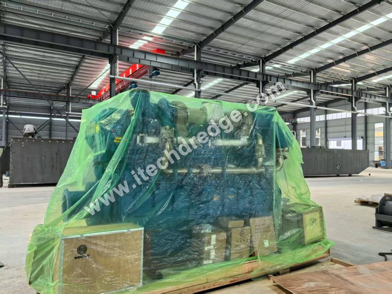 ڈریجنگ آلات کے انجن