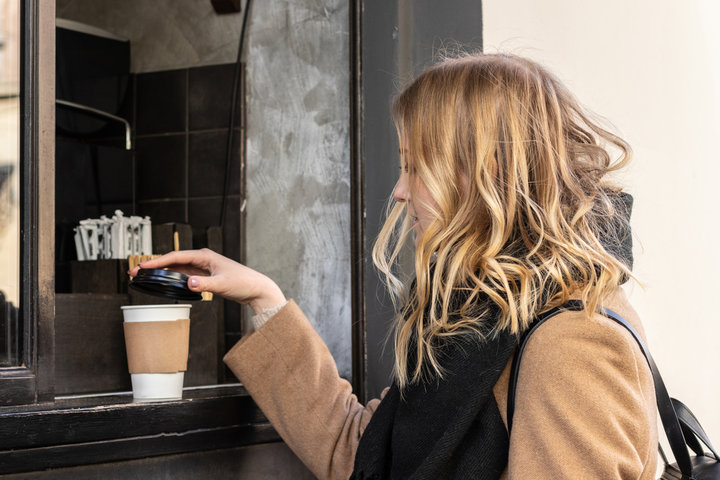 Papir kopp varm kaffe