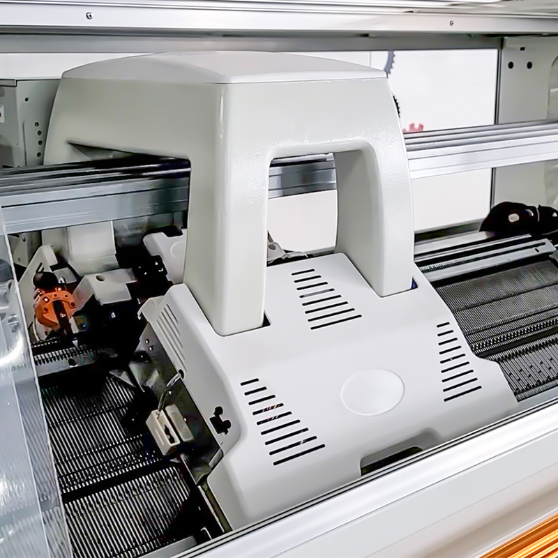 Disegno dettagliato della macchina per maglieria per coperte a doppio sistema