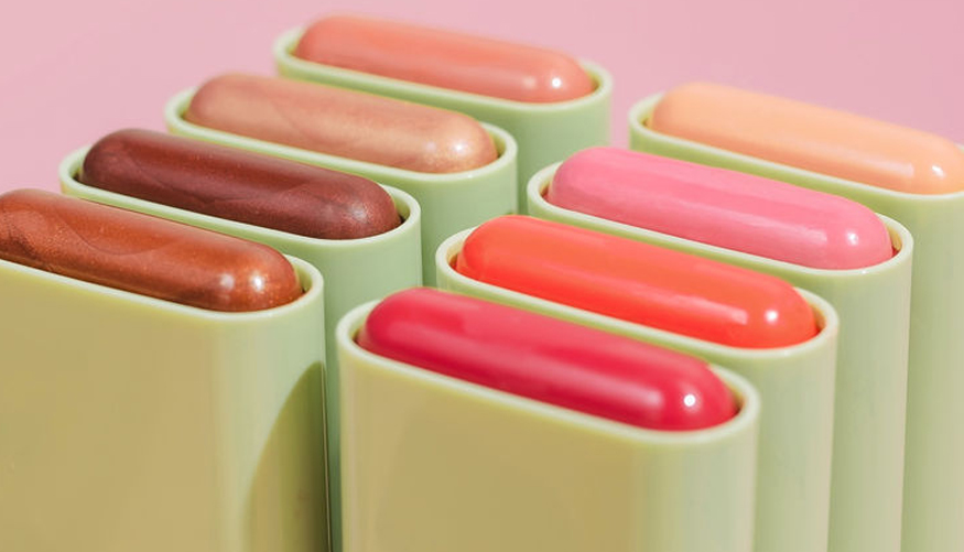 Come Le Nostre Soluzioni Di Imballaggio Blush Personalizzate Creano Impressioni Durature