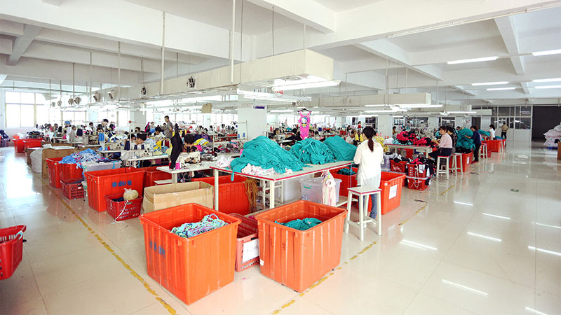 Principais fabricantes de roupas de banho: um guia abrangente para servi&ccedil;os OEM