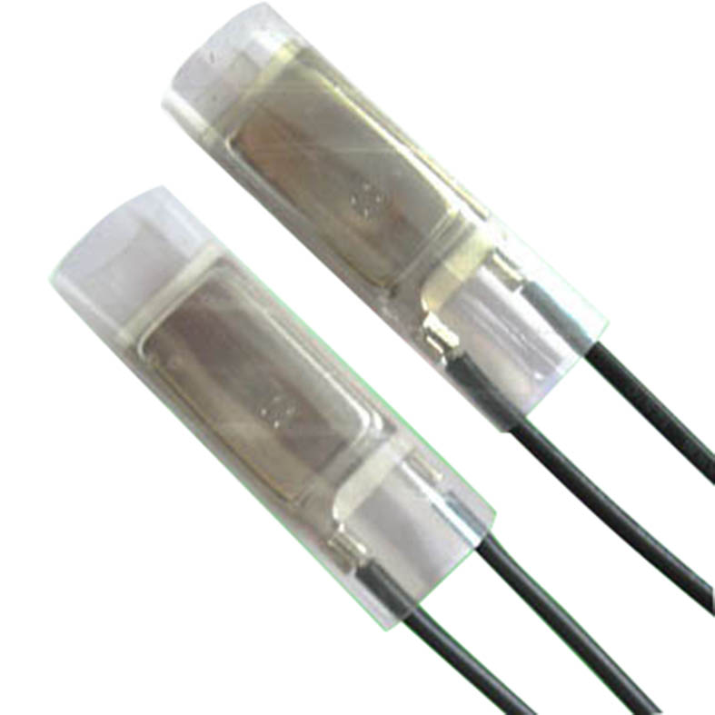 J8AMP01
