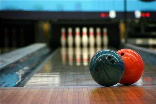 66 bowling set (2)