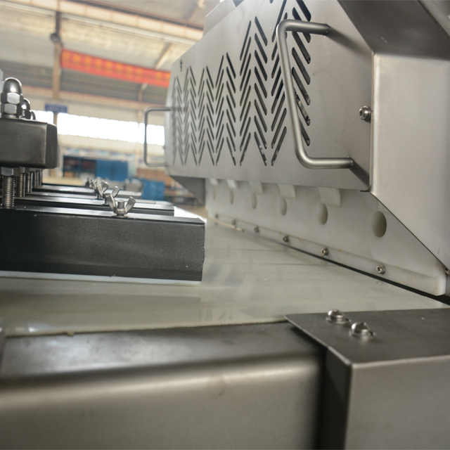 Screw Extruder Dough Divider