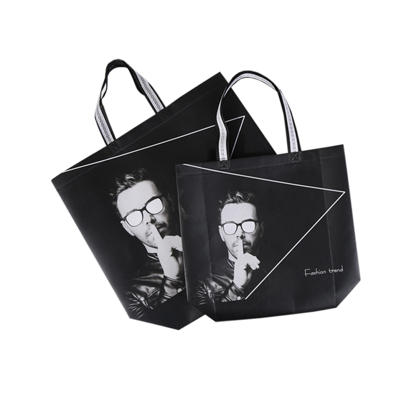 black foldable shopping bag