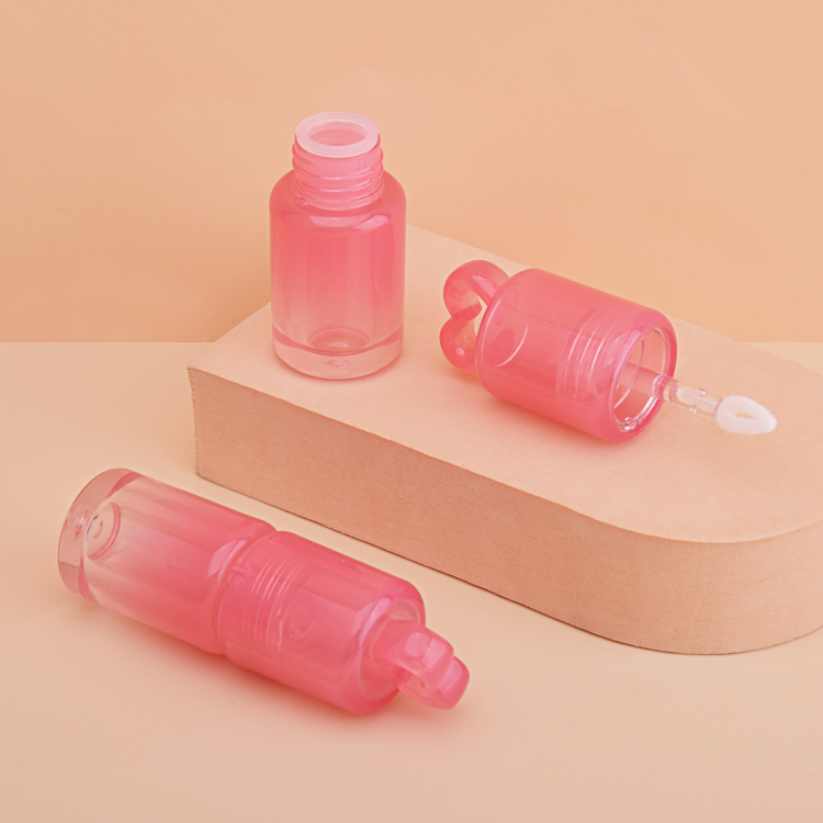Tubo tamaño pequeño rosado transparente cuadrado personalizado del lustre del labio de la forma del corazón 3ml