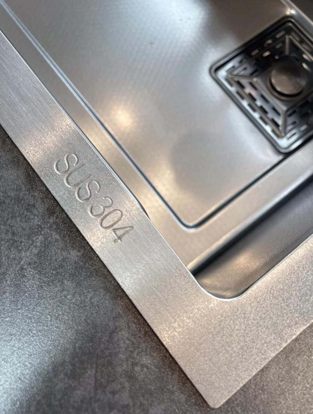 Is Stainless Steel Hypoallergenic