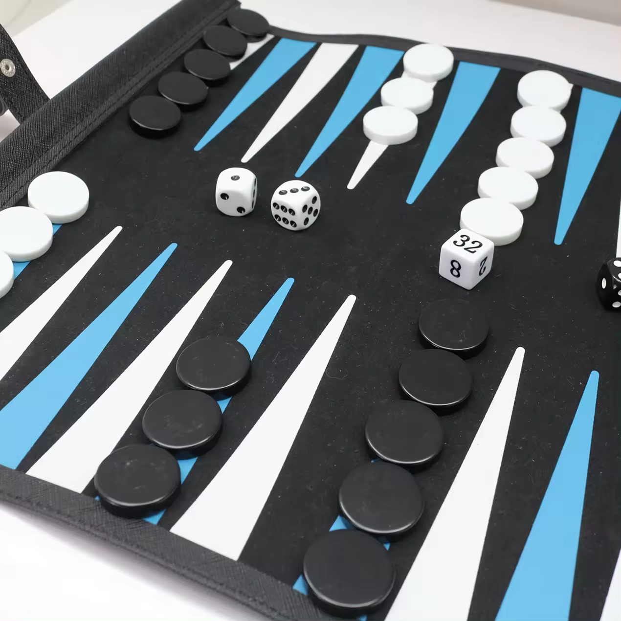 Travel-Size Backgammon Set Portable Roll-up Lightweight PU Leather Backgammon Travel Game Multiple Color Options