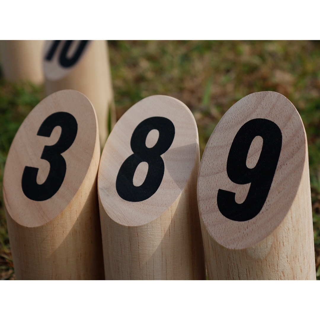 Molkky - Wooden Pin & Skittles Game - Outdoor Fun - For Beach - Park - Picnic - Playground - Classic Family Garden Game from Tactic