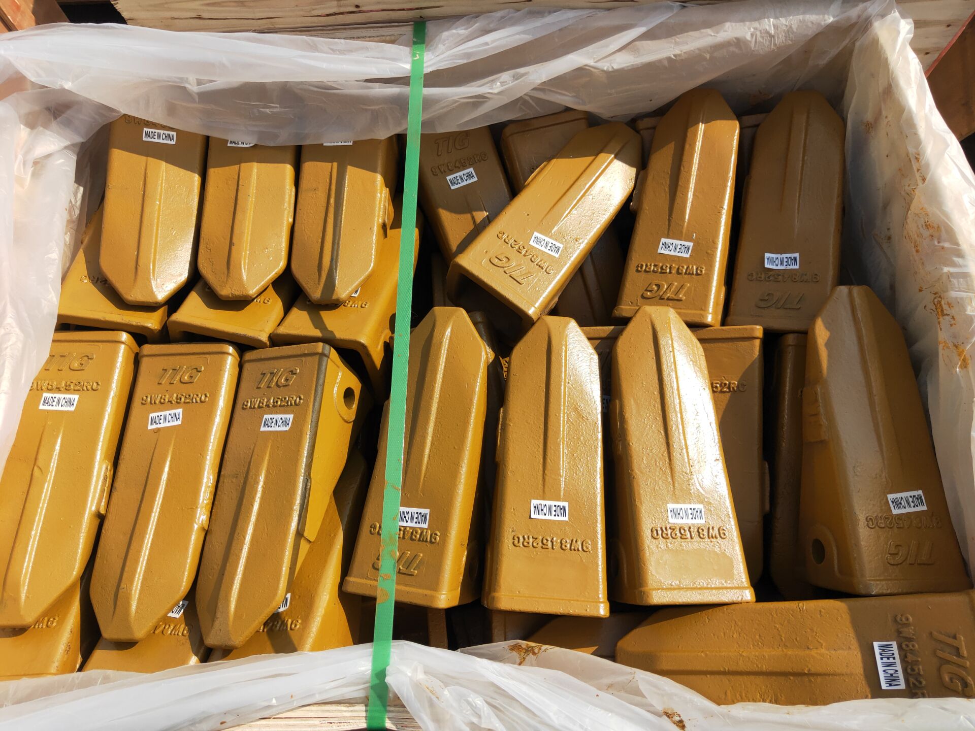 1U3302RE TIG BRAND 1U3302RE China Cat 312 Excavator Bucket Teeth,rock Bucket Teeth