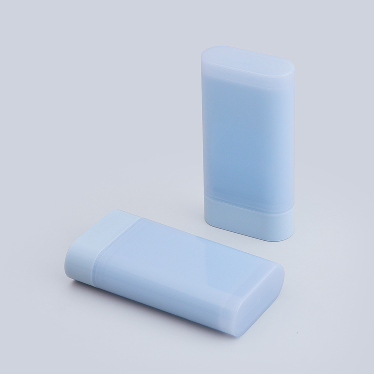 Botella Para El Cuidado De La Piel De Palo Protector Solar Oval De Fábrica 19g, Recipiente De Desodorante Relleno En Fondo Azul 19g