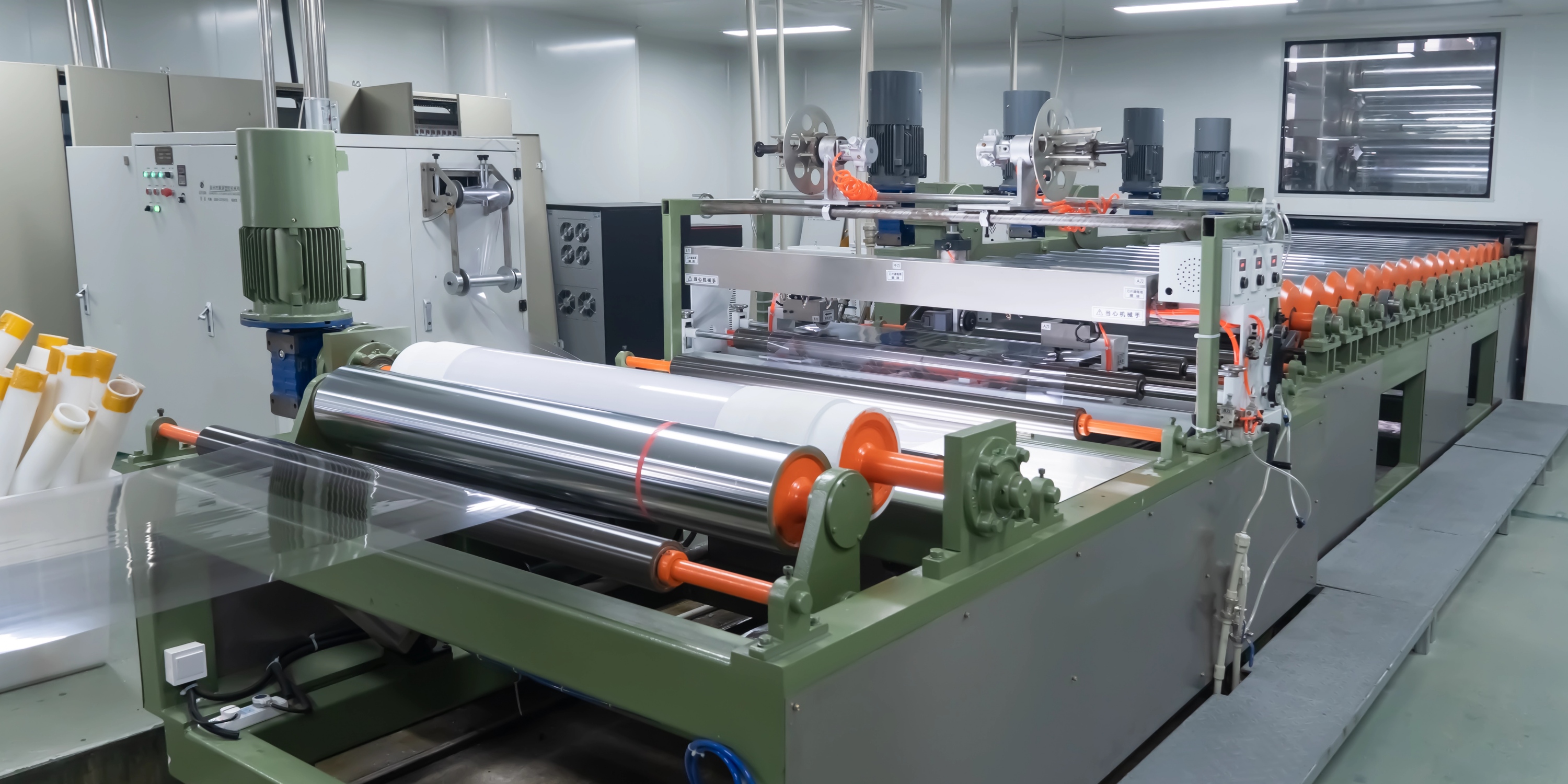 PVC PVDC farmaceitiskā iepakojuma materiālu ražošanas līnija