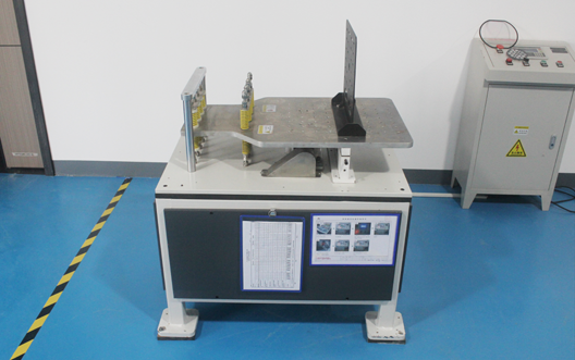 اختبار السقوط والاهتزاز