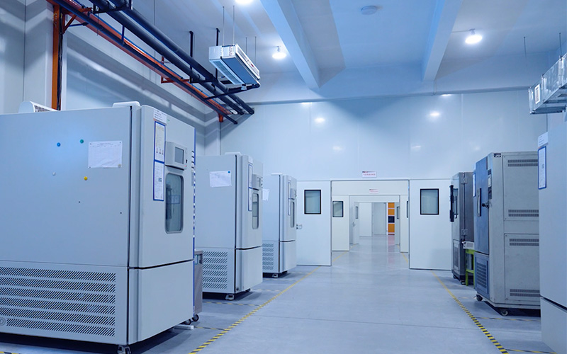 Echipamente ventilatoare de răcire pentru radiator